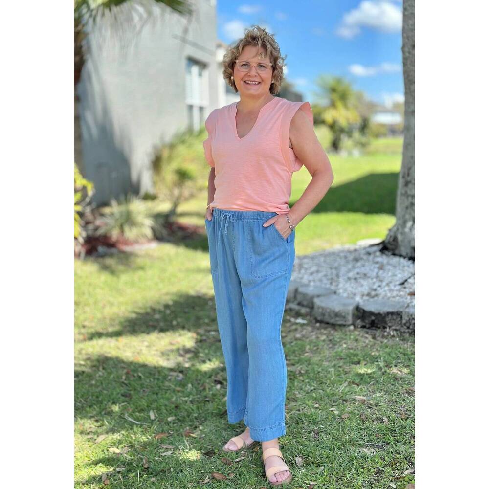 NEW CHARLIE B farmers market pant in blue